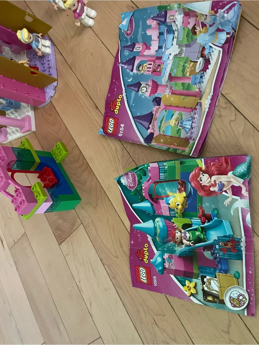LEGO Princess Pink Castle Playset - Pink & Purple